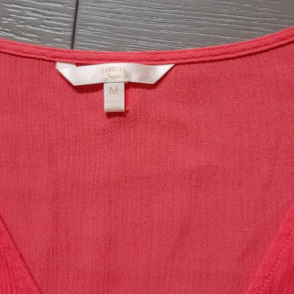 Elegant Coral Romper with Embroidery - Picture 2 of 11